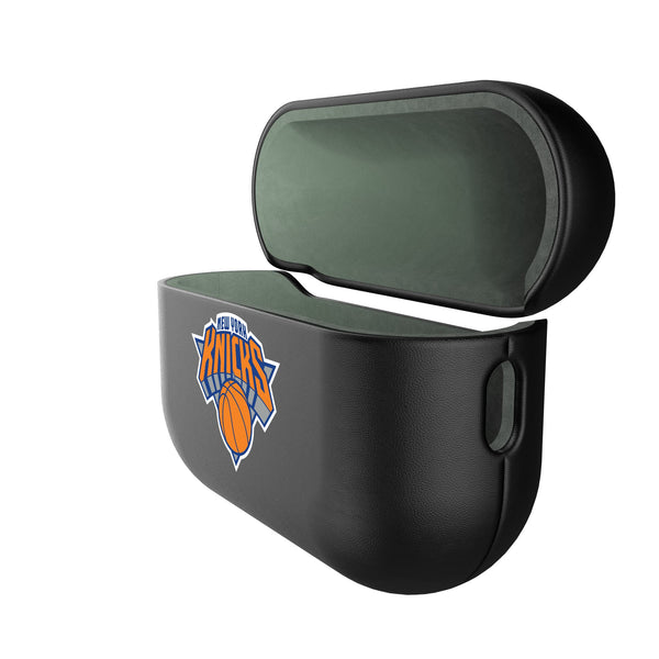 New York Knicks Insignia AirPods AirPod Case Cover Iso.Jpg