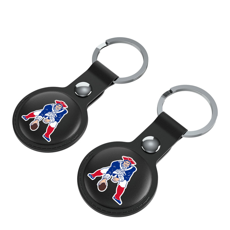 New England Patriots Historic Collection Insignia AirTag Black Airtag Holder 2-Pack Iso.Jpg