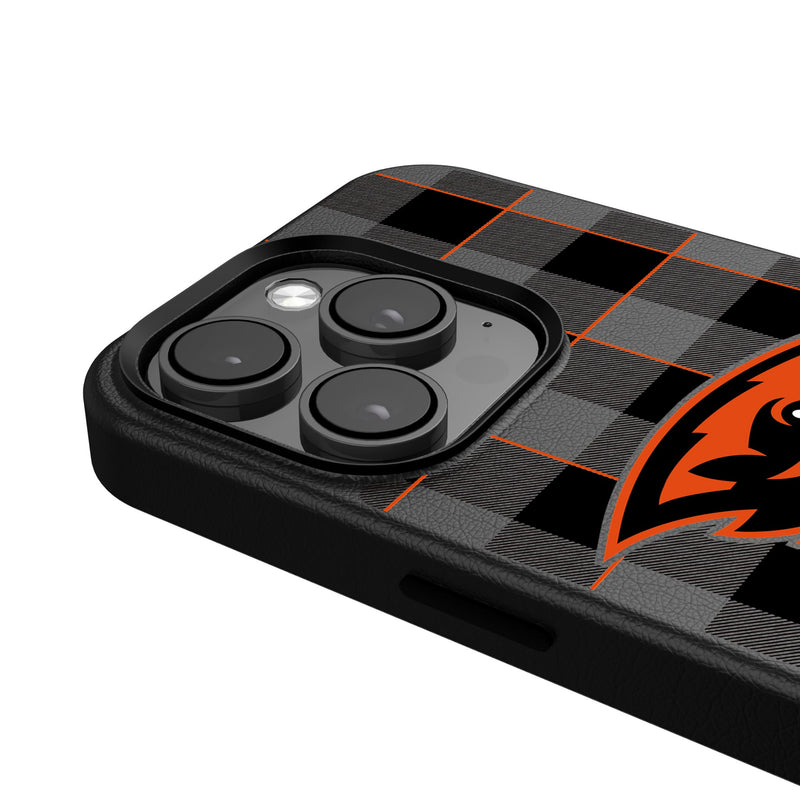 Oregon State University Beavers Plaid iPhone MagSafe Compatible Phone Case Detail.Jpg