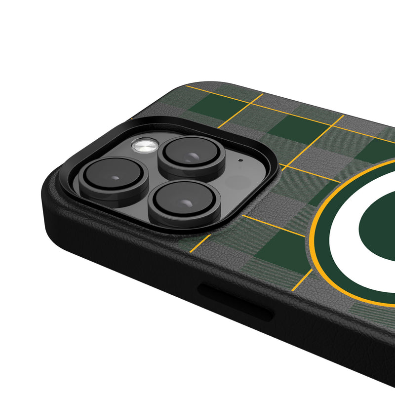 Green Bay Packers Plaid iPhone MagSafe Compatible Phone Case Detail.Jpg