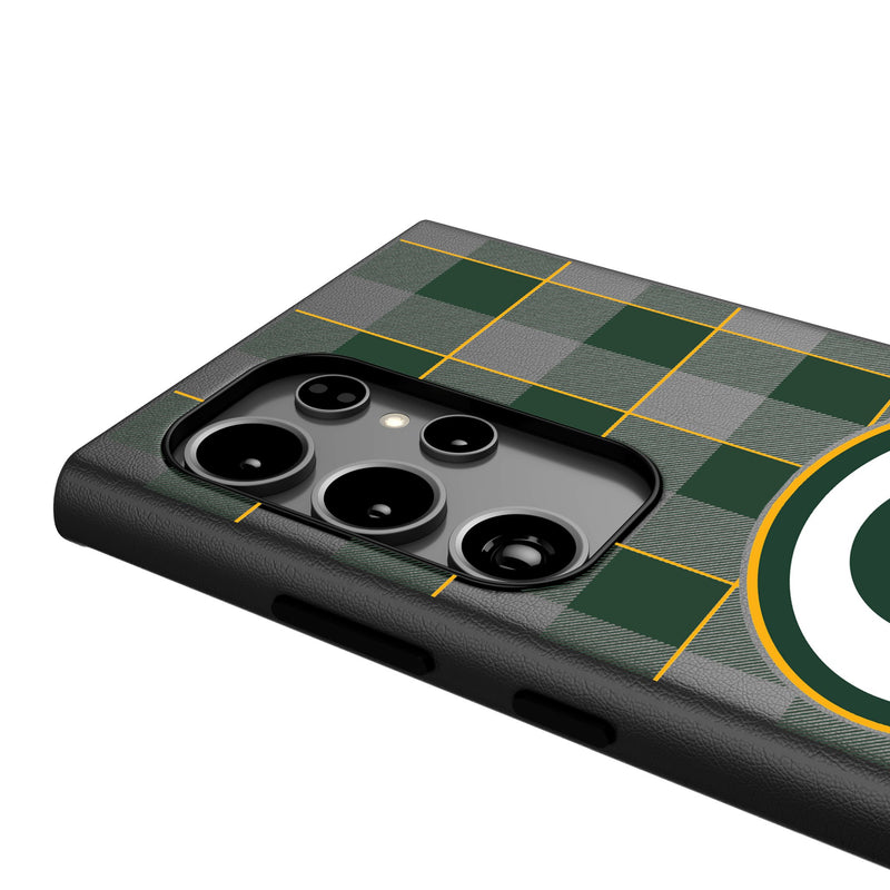 Green Bay Packers Plaid Galaxy MagSafe Compatible Phone Case Detail.Jpg