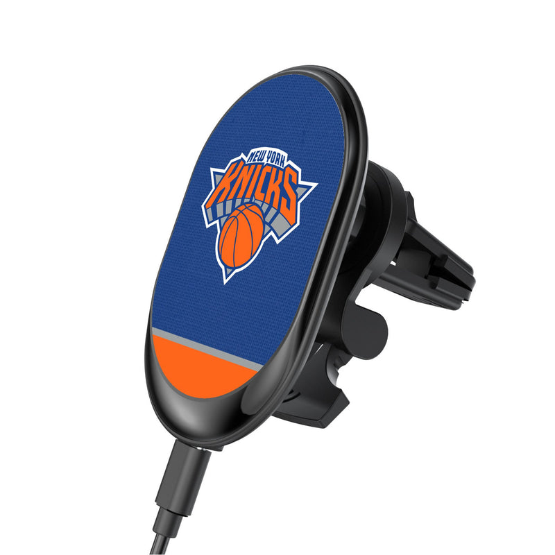 New York Knicks Endzone Solid Wireless Mag Car Charger