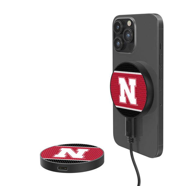 University of Nebraska Huskers Block N Mesh 15-Watt Wireless Magnetic Charger