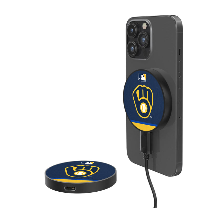 Milwaukee Brewers Stripe 15-Watt Wireless Magnetic Charger