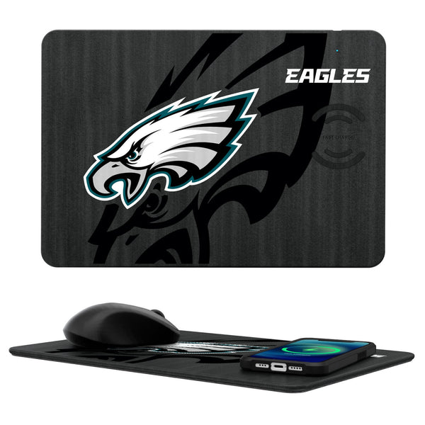 Philadelphia Eagles Monocolor Tilt 15-Watt Wireless Charger and Mouse Pad