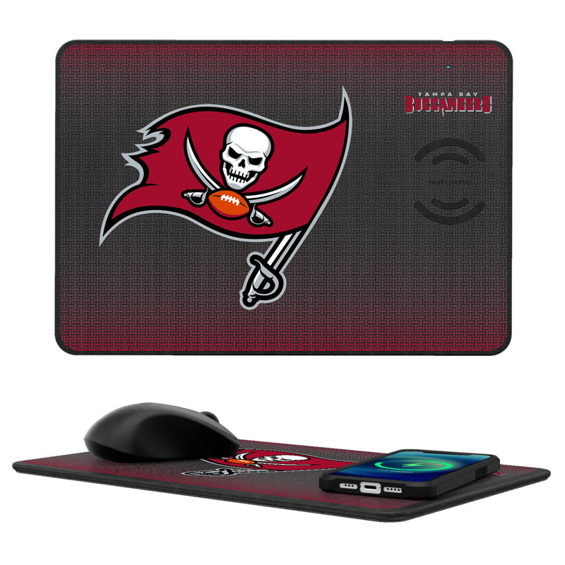 Tampa Bay Buccaneers Linen 15-Watt Wireless Charger and Mouse Pad