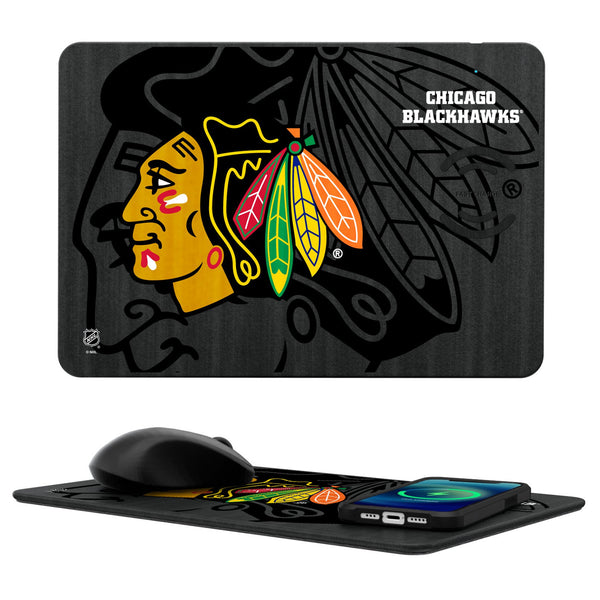 Chicago Blackhawks Monocolor Tilt 15-Watt Wireless Charger and Mouse Pad