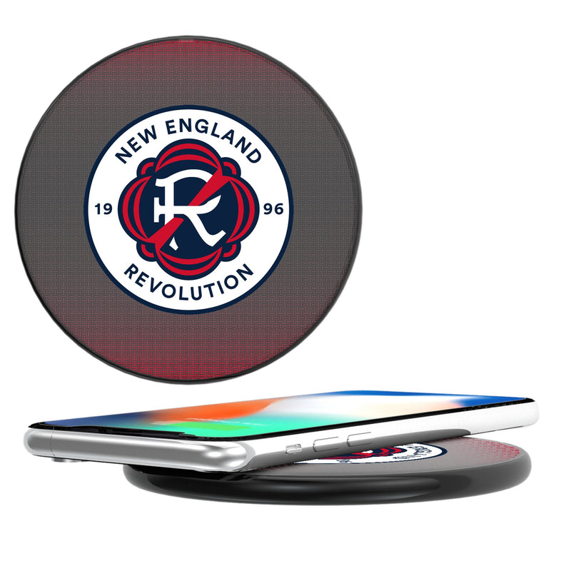 New England Revolution  Linen 15-Watt Wireless Charger