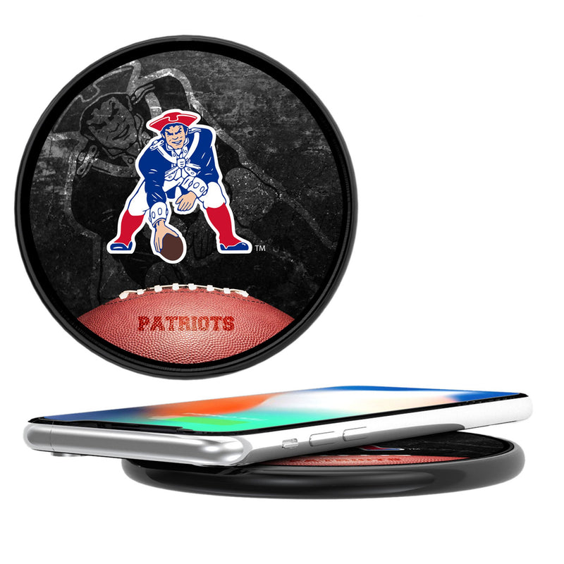 New England Patriots Historic Collection Legendary 15-Watt Wireless Charger