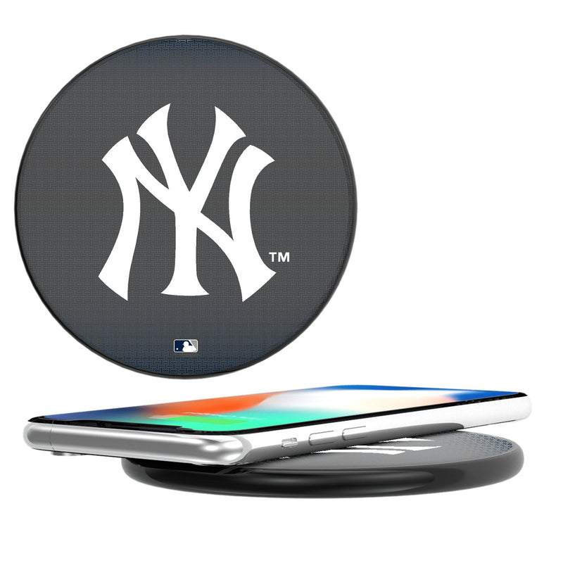 New York Yankees Linen 15-Watt Wireless Charger