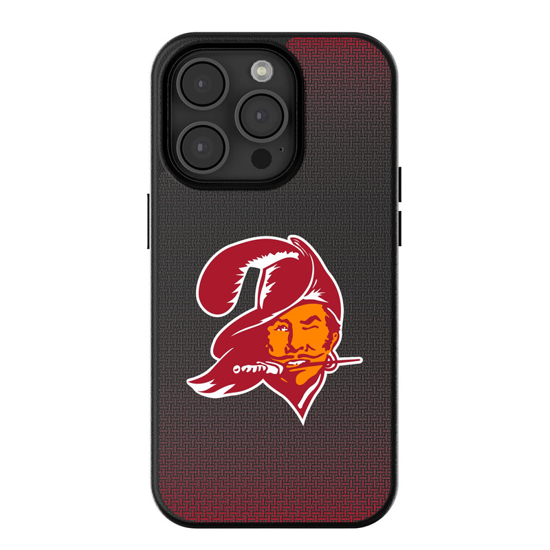 Tampa Bay Buccaneers Historic Collection Linen iPhone MagSafe Compatible Phone Case