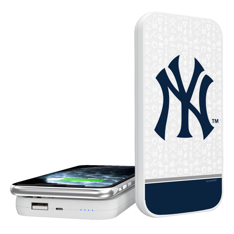 New York Yankees Memories Print 5000mAh Portable Wireless Charger