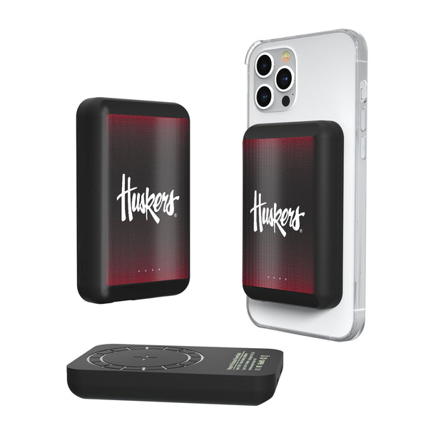 University of Nebraska Huskers Linen Wireless Mag Power Bank