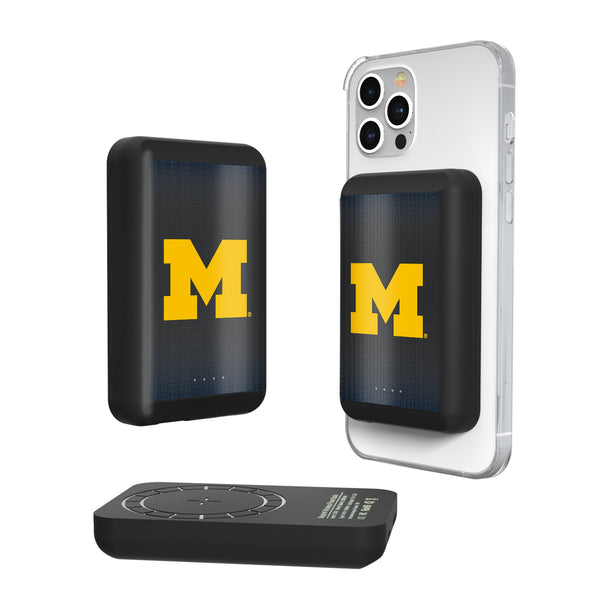 University of Michigan Wolverines Linen Wireless Mag Power Bank