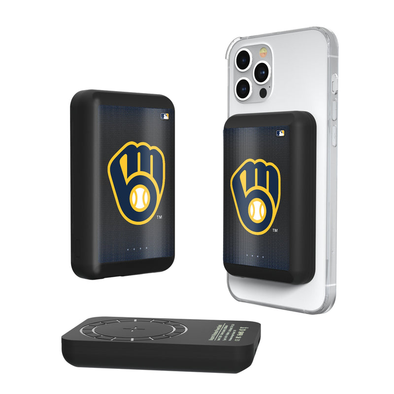 Milwaukee Brewers Linen Wireless Mag Power Bank