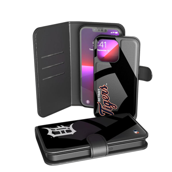 Detroit Tigers Tilt iPhone Wallet Case